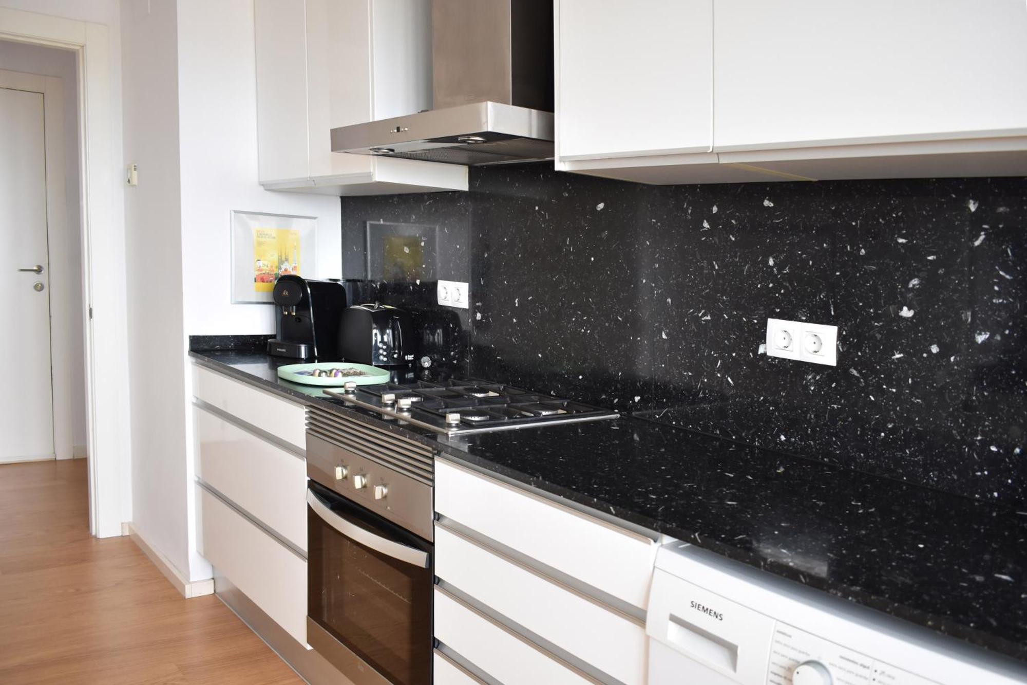 Stylish Well-Connected Beachfront Flat Βαλένθια Εξωτερικό φωτογραφία